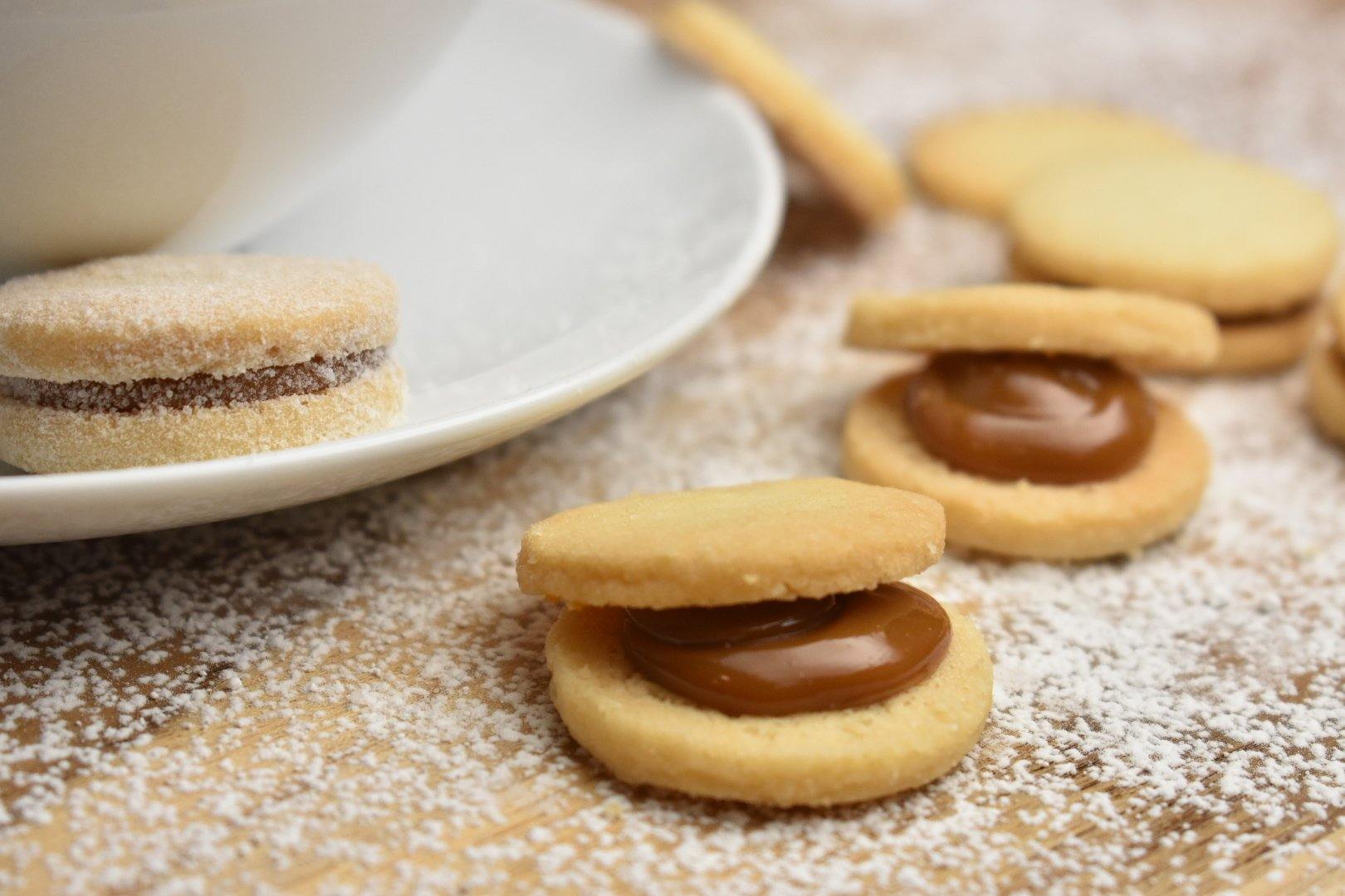 Dulce De Leche Cookies - Oh! Cookies & more